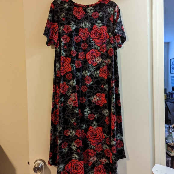 Dress - Picture 4 of 4